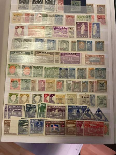 HELA VÄRLDEN: Flyttlåda 12 alum + div löst.