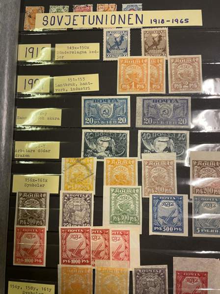 SOVJET: stor samling i 17 album + skolåda dubbletter.