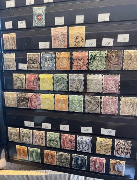 SCHWEIZ: xx/x/o samling till 1993 i insticks-album.