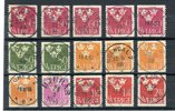 TRE KRONOR: ca 120st i album inkl många pr-lyx stämplar.