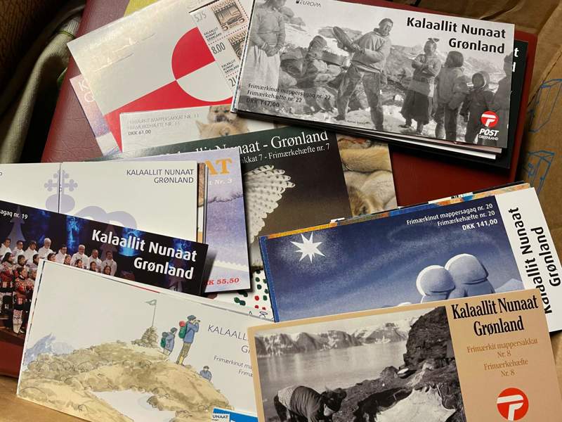 GRÖNLAND: 43st olika xx Häften från 2000-talet.