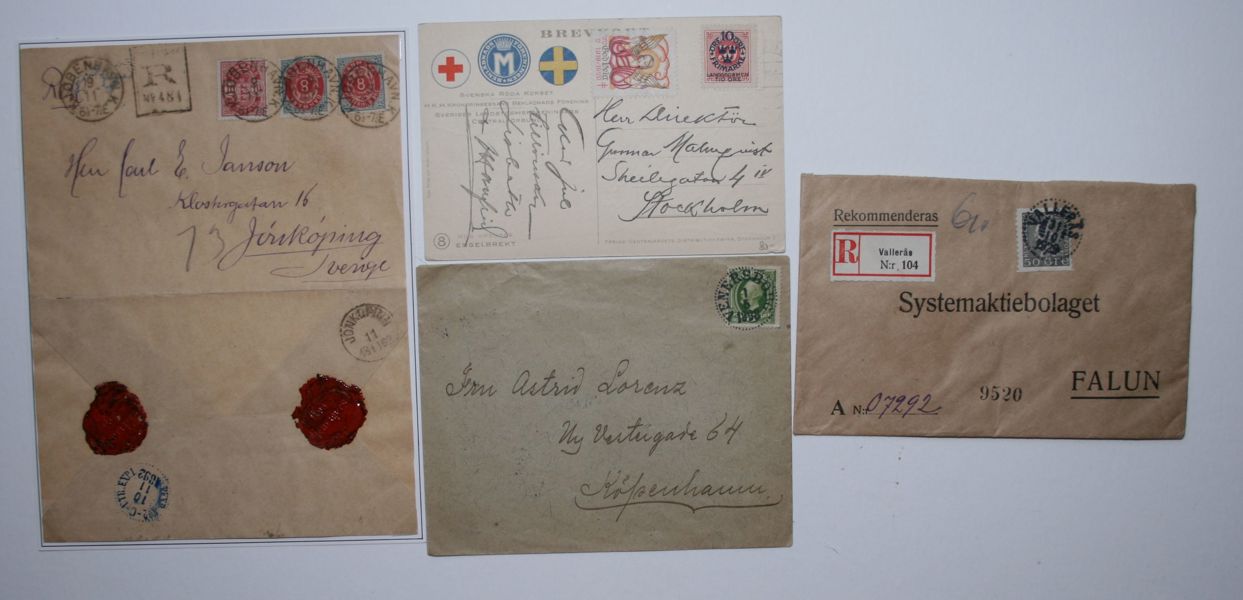 Pärm med ca 70 försändelser inkl bättre.