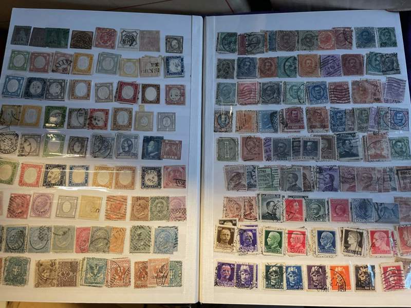 ITALIEN: o-xx/x samling i tjockt insticksalbum.