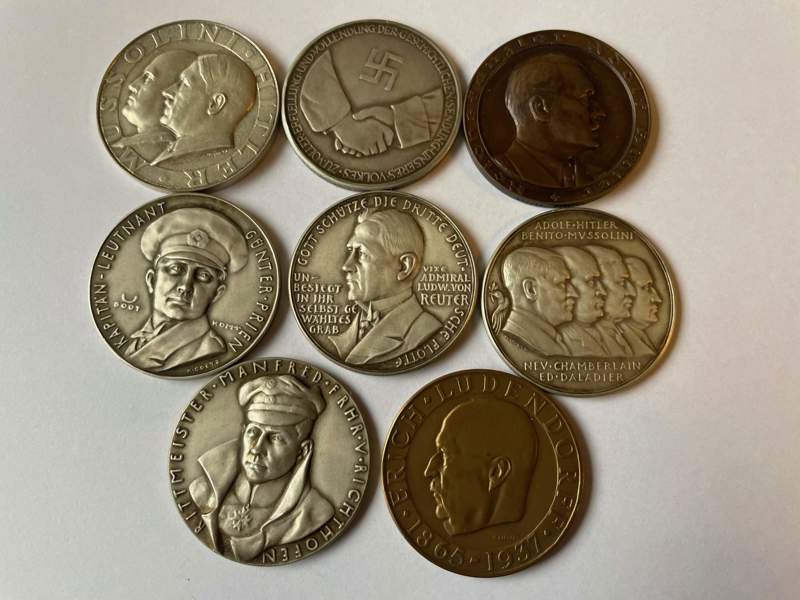 MEDALJER: 8st mest Andra Världskriget Tyskland.