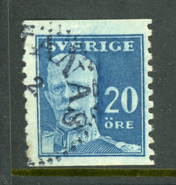 F151Av Plåtspricka i vackert ex.