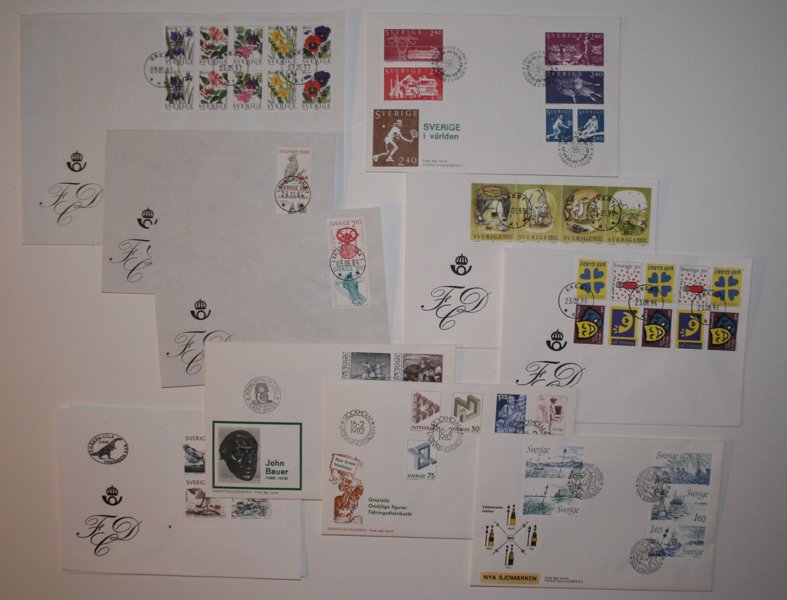 FDC: fin samling 1982-2009 i bla 13 album.