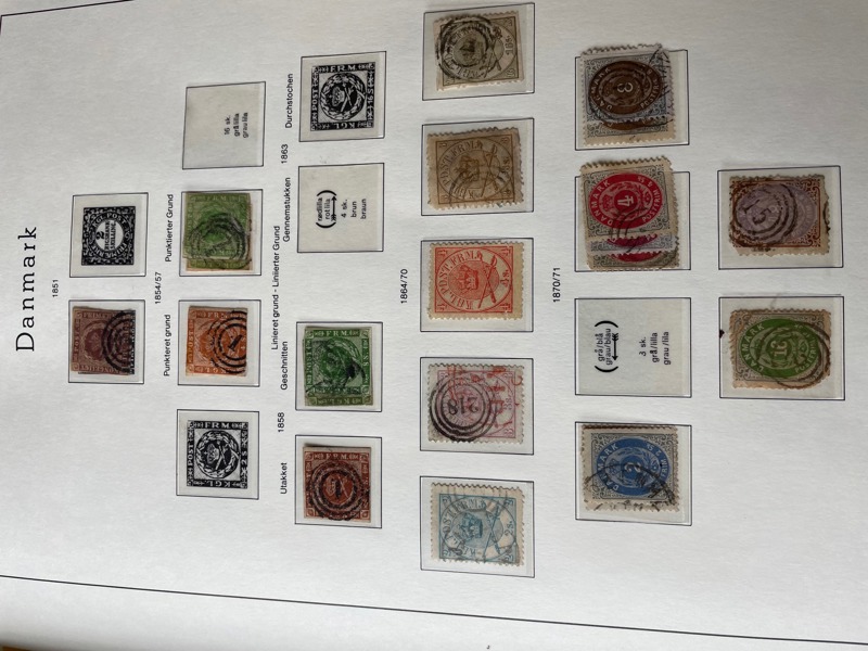 DANMARK: samling 1851-1992 i Leuchtturm-album.