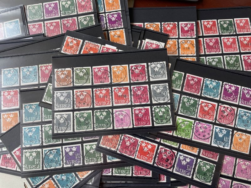 Tre Kronor: c 1200ex med vackra stämplar.