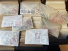 STÄMPLAR: tre-lådigt skåp med 1000-tals ex.