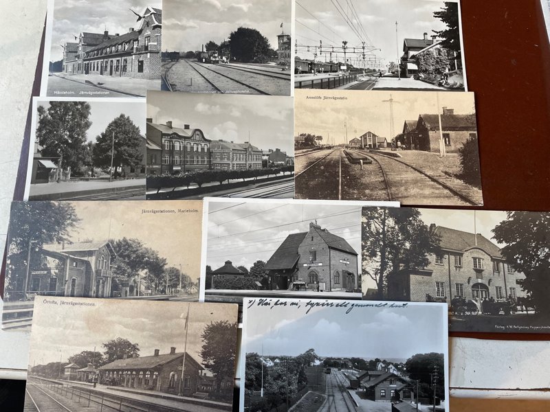 VYKORT: 11st gamla Skånska Järnvägs-stationer.
