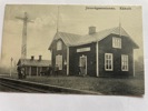 Järnvägs-stationen Ekhult, med personal, frank. ca 1915