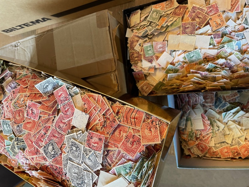 Medaljong: fyra lådor 10.000tals blötade ex!